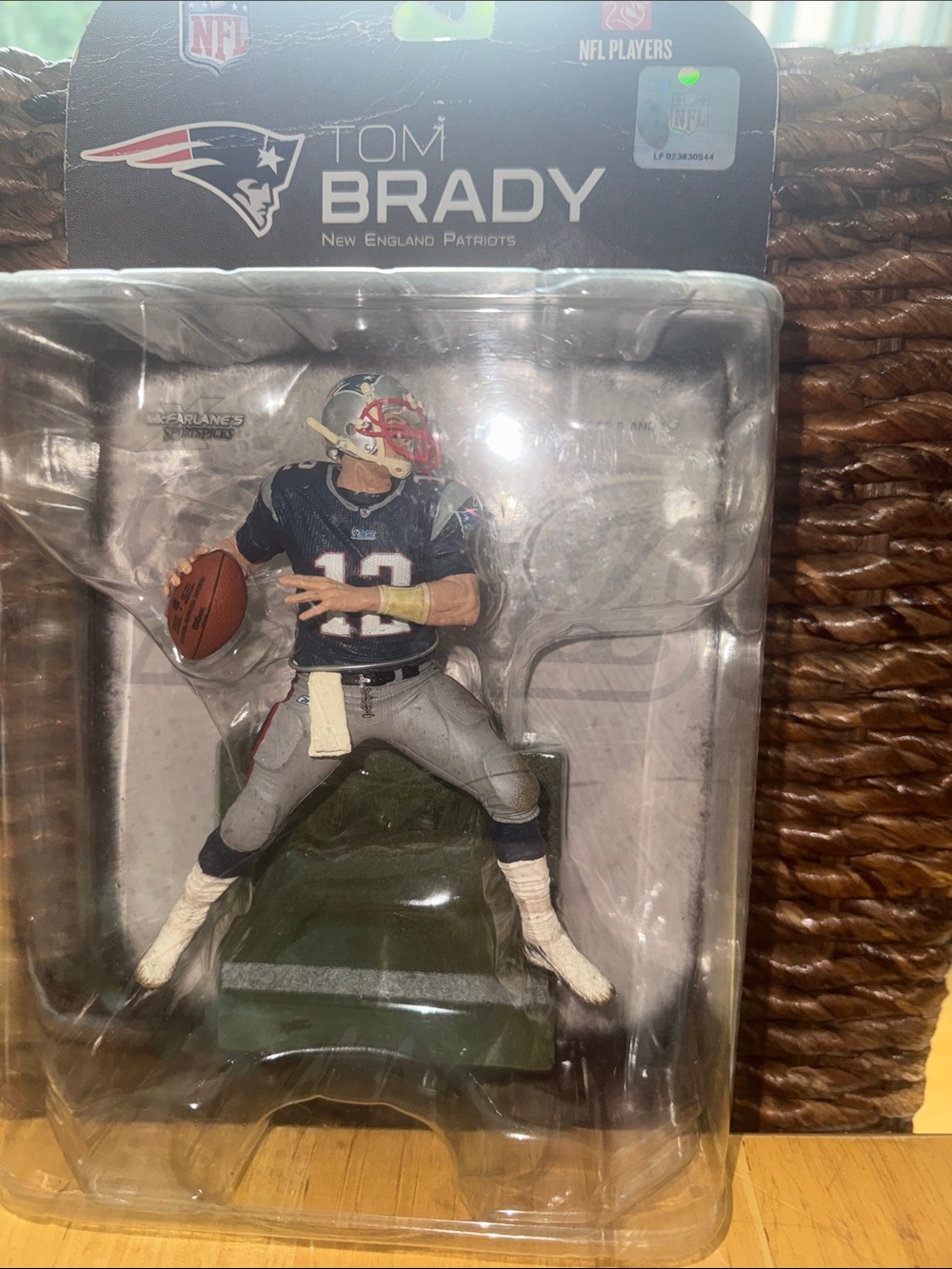 New England Patriots Navy Football Player Figurine - Collectible Home Accent
